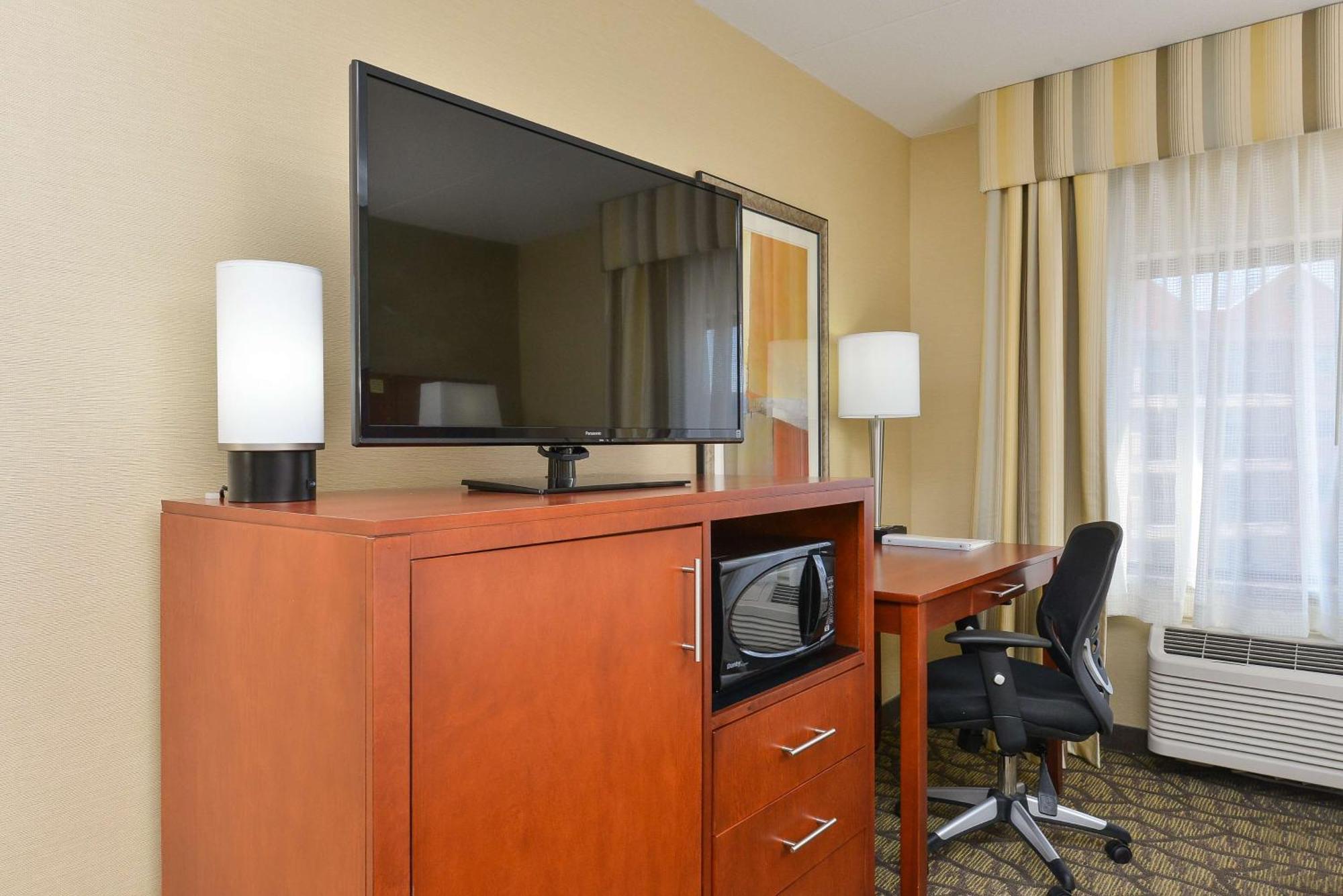 Hampton Inn Detroit/Auburn Hills South Eksteriør bilde